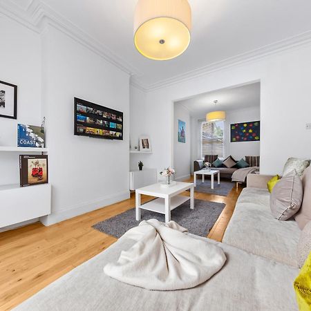 Luxury 4-Bedroom Modern Flat In Central London Steps From Station, Sleeps 9 In Style! Extérieur photo
