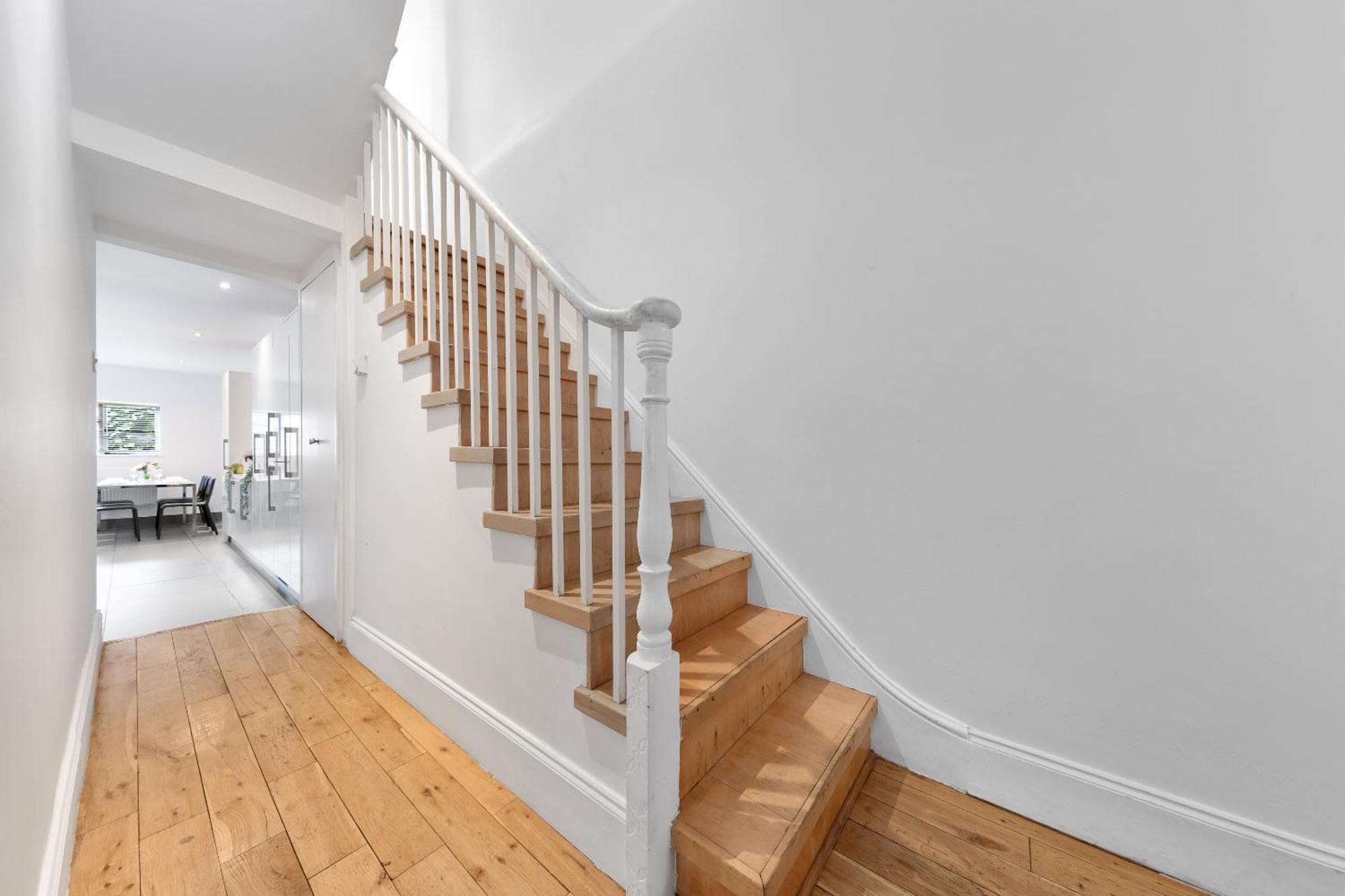Luxury 4-Bedroom Modern Flat In Central London Steps From Station, Sleeps 9 In Style! Extérieur photo