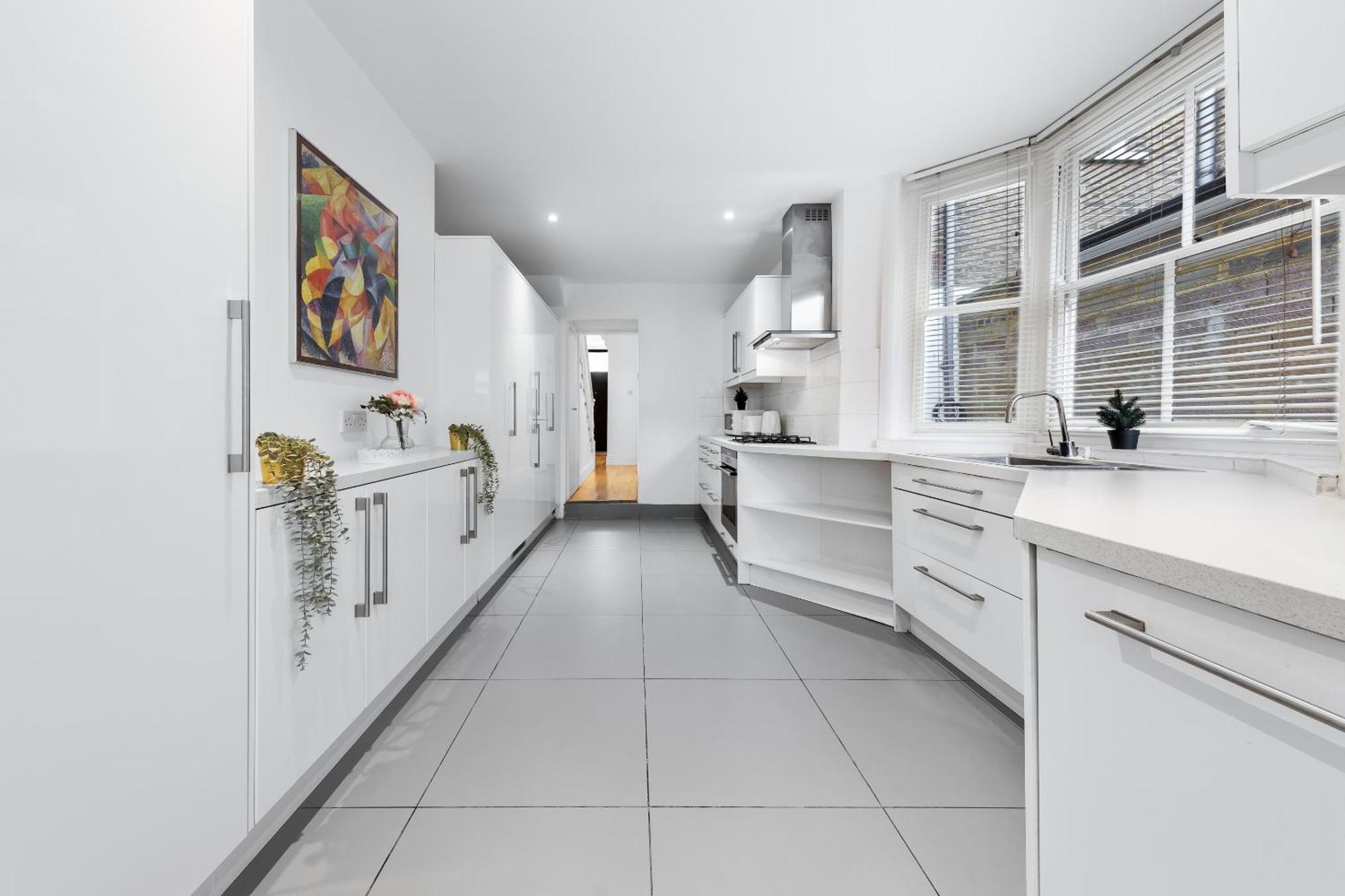 Luxury 4-Bedroom Modern Flat In Central London Steps From Station, Sleeps 9 In Style! Extérieur photo