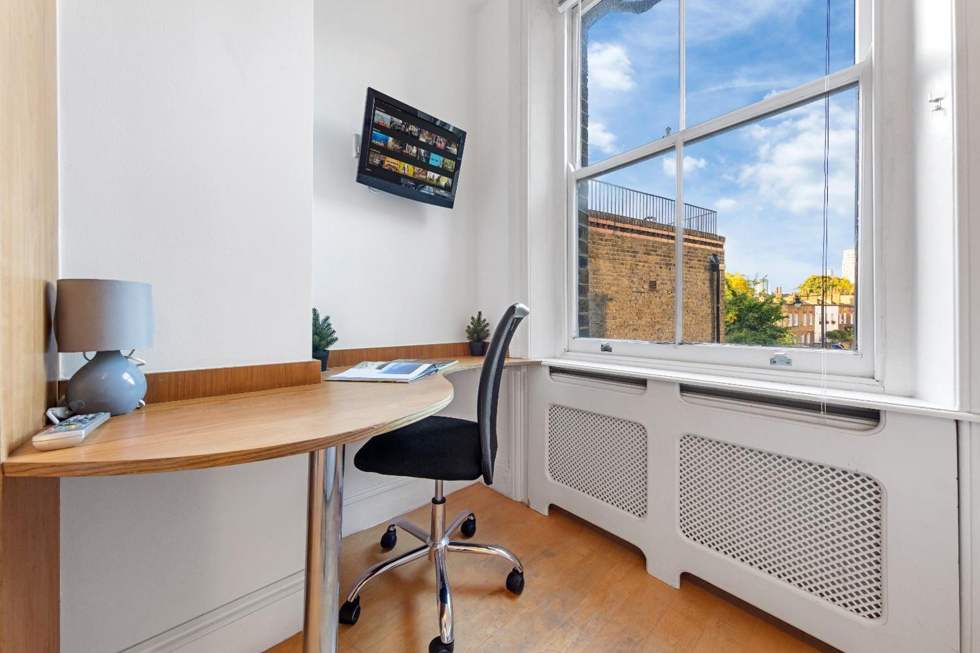 Luxury 4-Bedroom Modern Flat In Central London Steps From Station, Sleeps 9 In Style! Extérieur photo