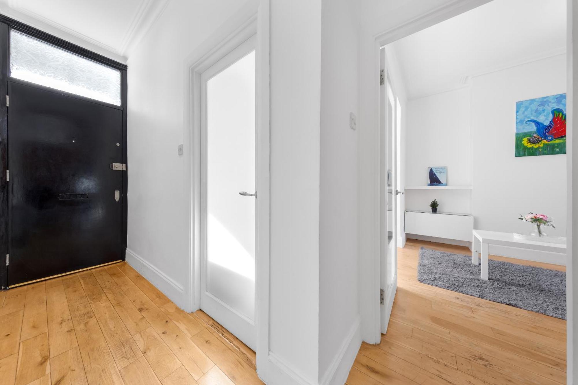 Luxury 4-Bedroom Modern Flat In Central London Steps From Station, Sleeps 9 In Style! Extérieur photo