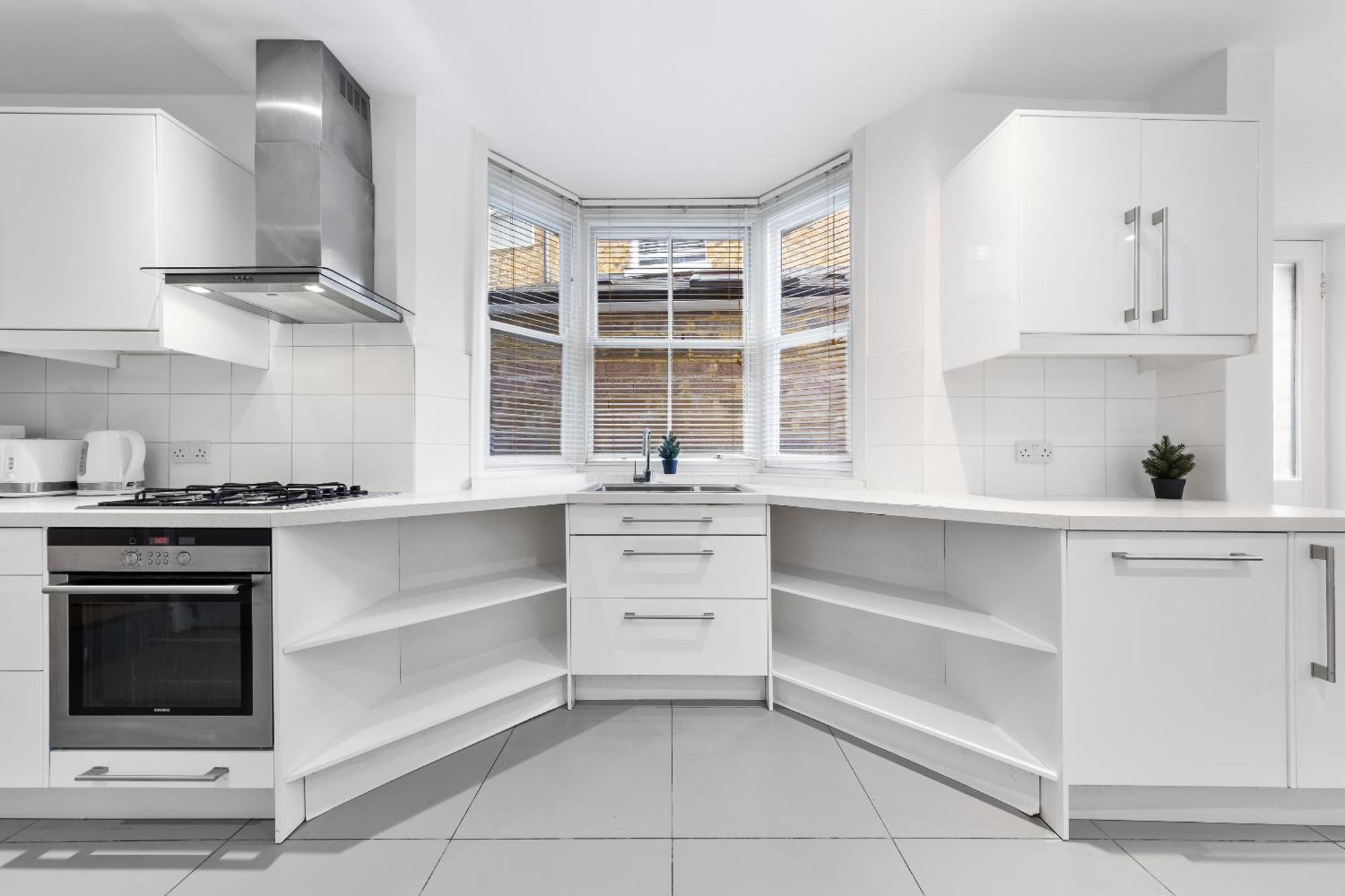 Luxury 4-Bedroom Modern Flat In Central London Steps From Station, Sleeps 9 In Style! Extérieur photo